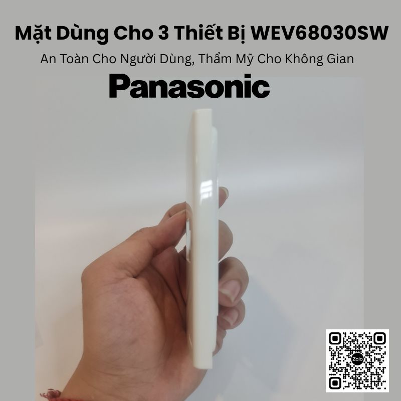Mặt Dùng Cho 3 Thiết Bị – Panasonic FullWide WEV68030SW (Trắng)